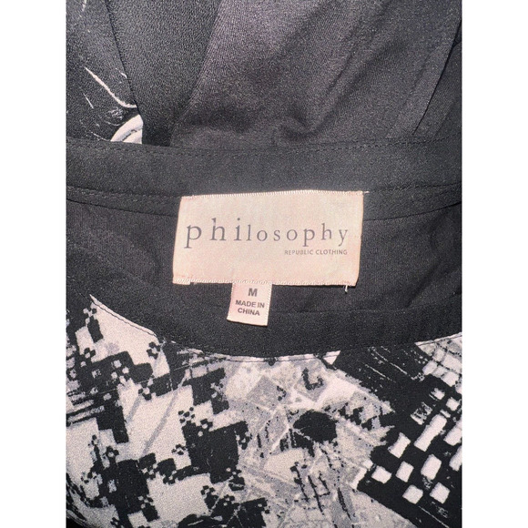 PHILOSOPHY Top Women's Size M Gray Black Print Polyester Blouse w/Knit Sleeves - Picture 6 of 6
